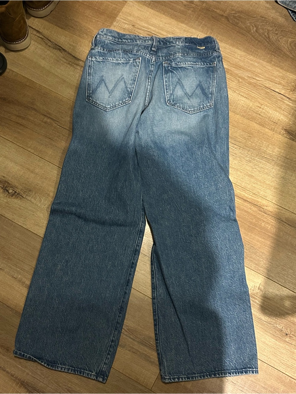 MOTHER Wide-Leg Jeans in Light Blue Wash - Picture 2 of 3